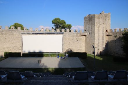 Open Air Kino in der alten Festung von Castiglione del Lago
