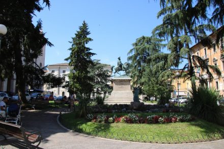 Ein Bummel auf dem Corso Vannucci endet in den Carducci Gärten mit herrlicher Aussicht