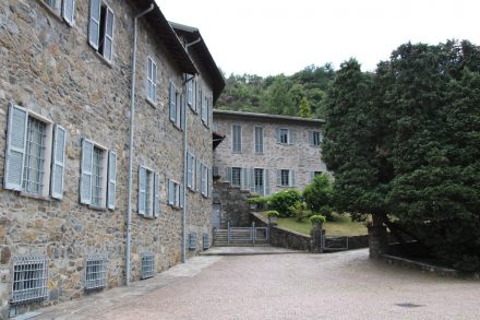 Die Abtei Piona wird heute noch von Zisterzienser-Mönchen bewohnt