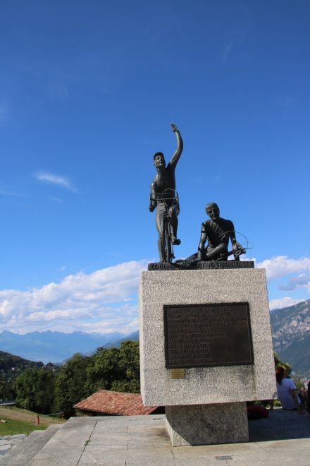 Denkmal für die italienische Radlegende Fausto Coppi